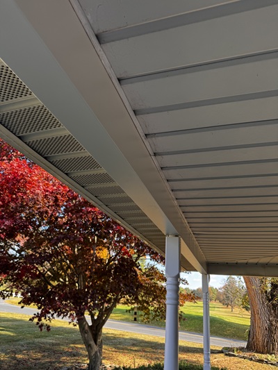 Fresh aluminum wraping on porch header